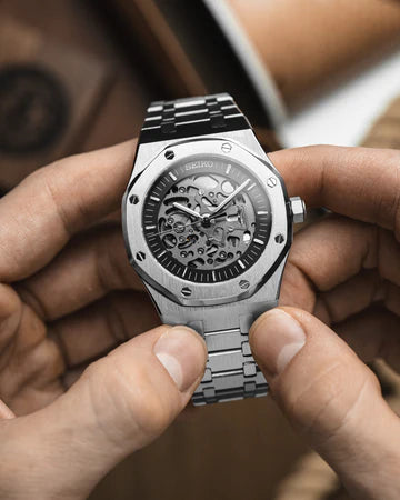 Royal Seikoak | Skeleton