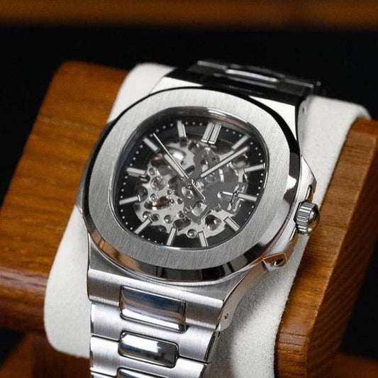 Nautiko | Black Skeleton