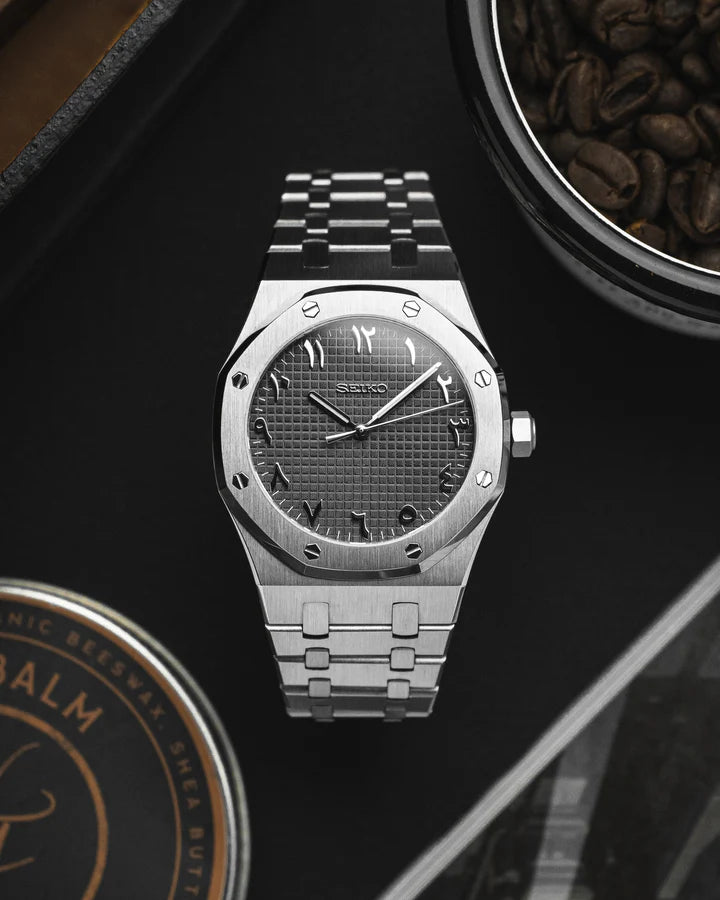 Royal Seikoak | Arabic Graphite